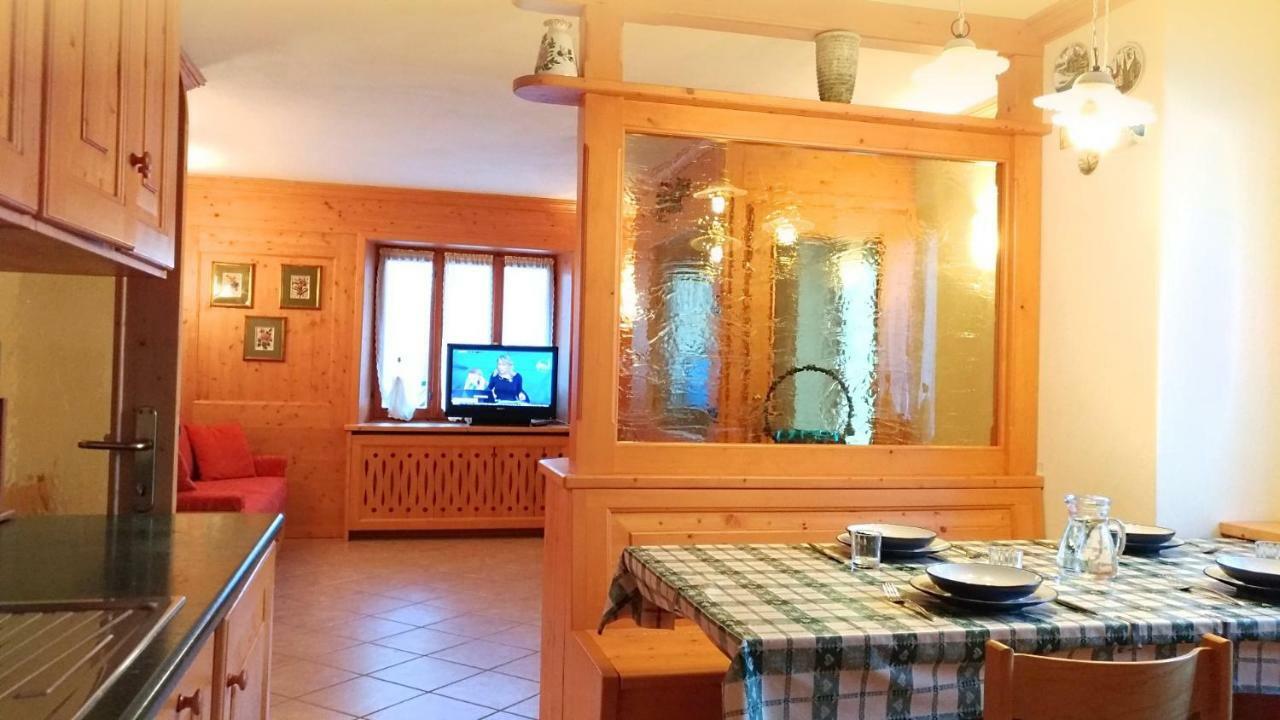 Ferienwohnung Casa Rossi Le Grazie  Exterior foto